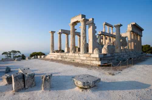 Знаменитые мифические достопримечательности Греции